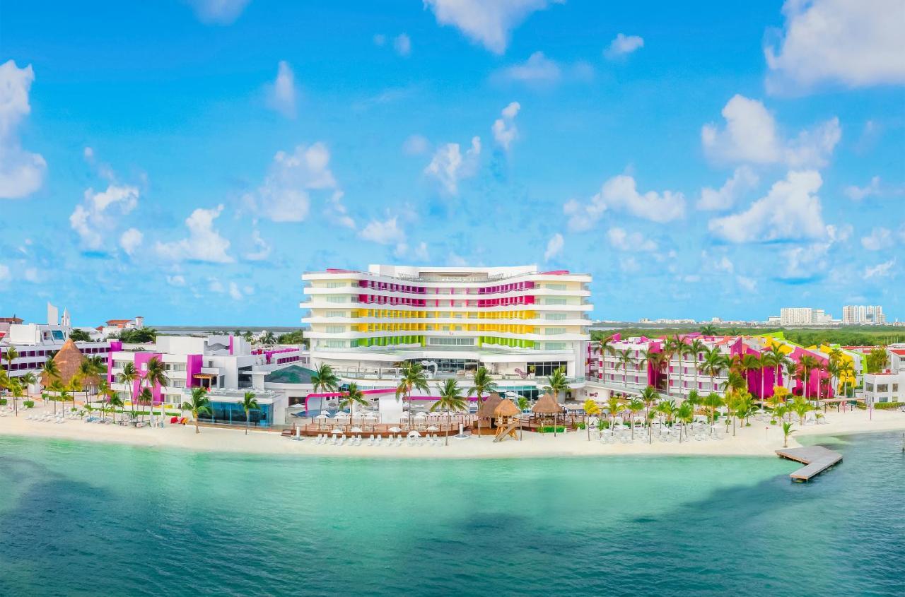 Temptation Cancun Resort (Adults Only) Esterno foto Hard Rock Hotel Cancun