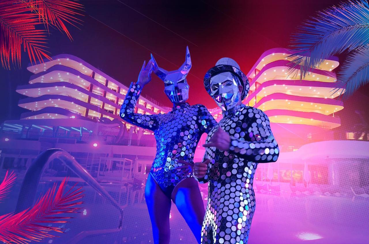 Temptation Cancun Resort (Adults Only) Esterno foto The opening ceremony of the resort